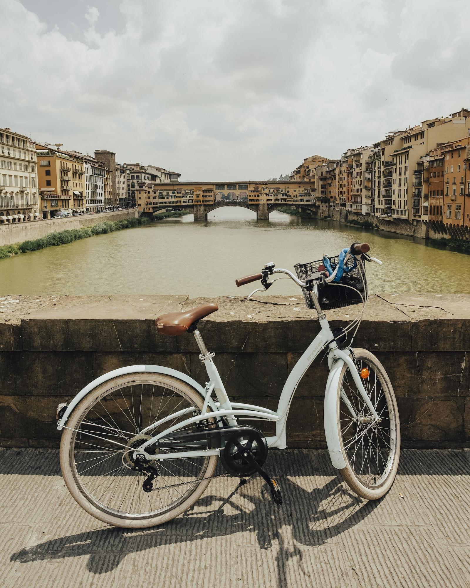 Varios Hotel Regency