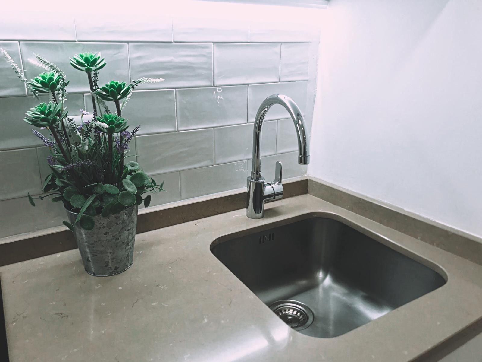 Equipamiento de Habitación Mirador Catedral de Santiago