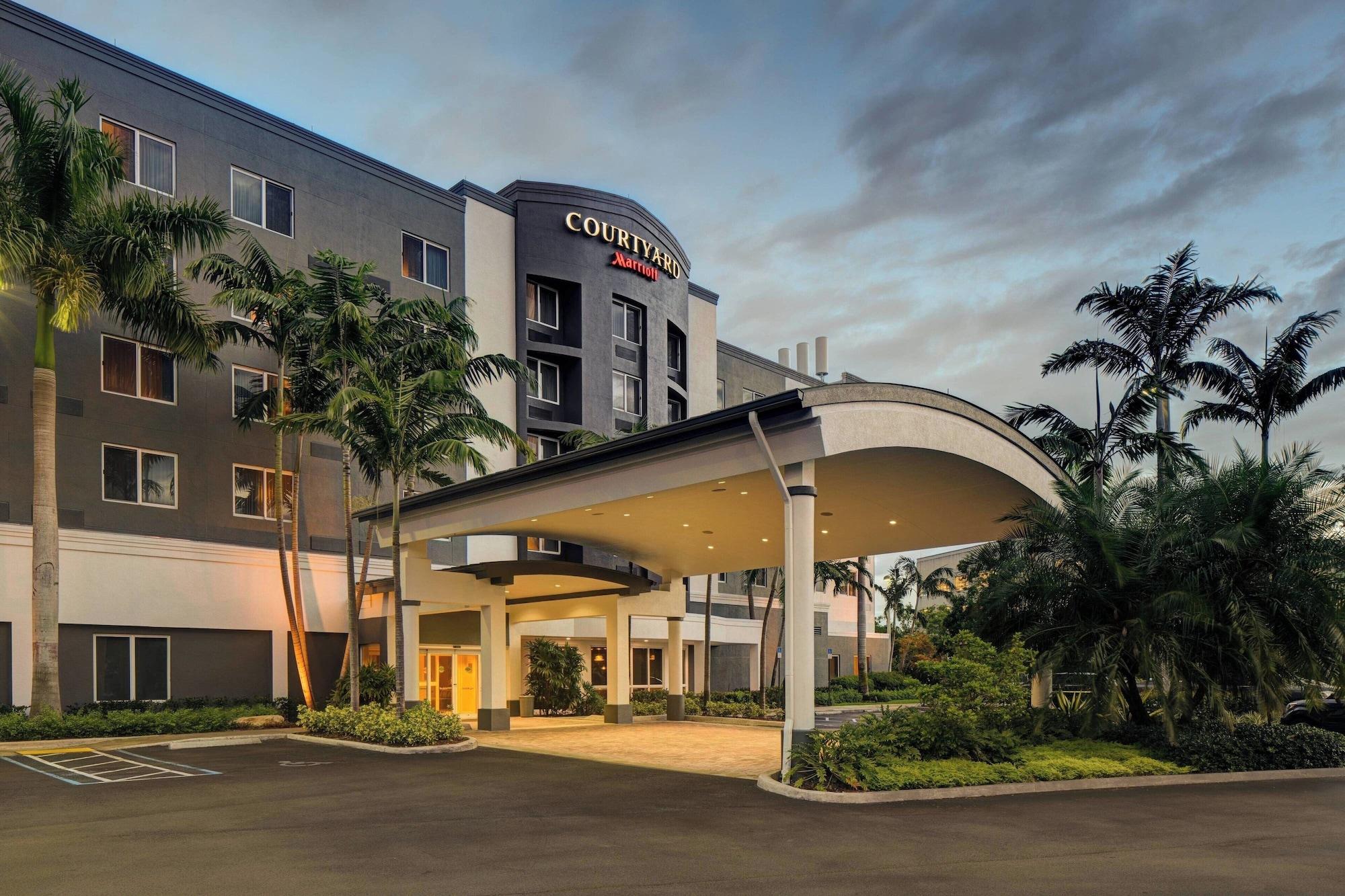 Vista Exterior Courtyard by Marriott Miami West/ FL Turnpike