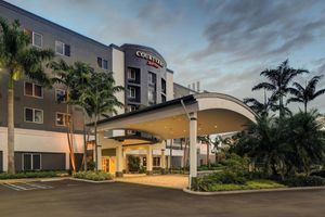 Alojamiento - Courtyard by Marriott Miami West/ FL Turnpike