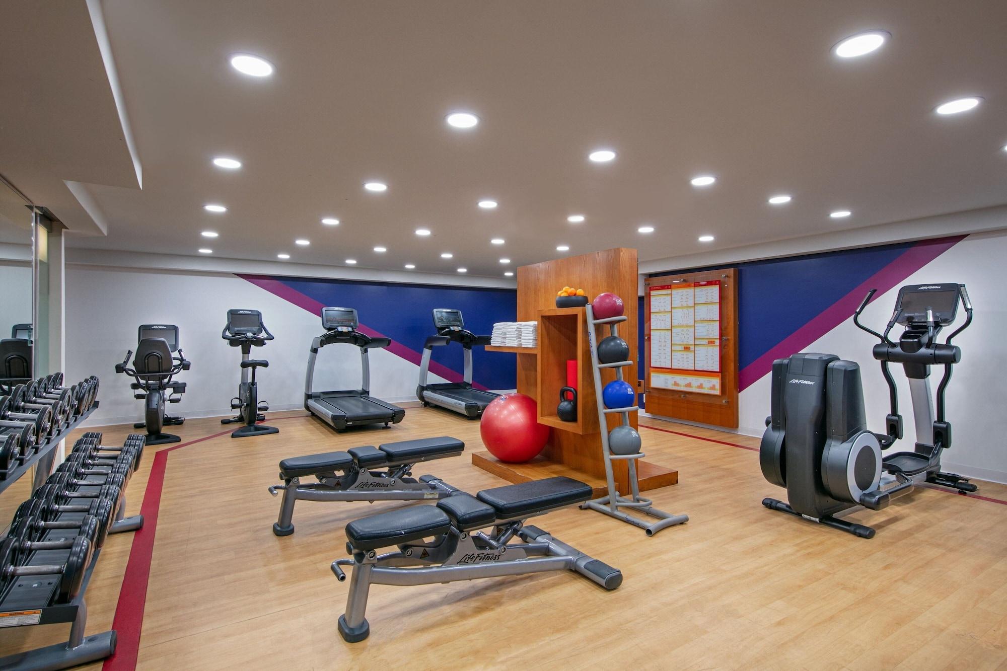 Gimnasio Hotel Dena, Pasadena Los Angeles, a Tribute Portfolio Hotel