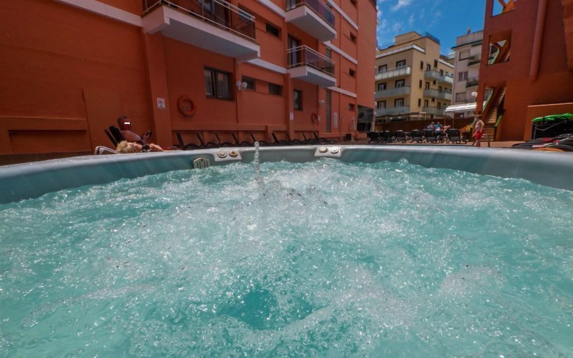Spa Tossa Beach-Center