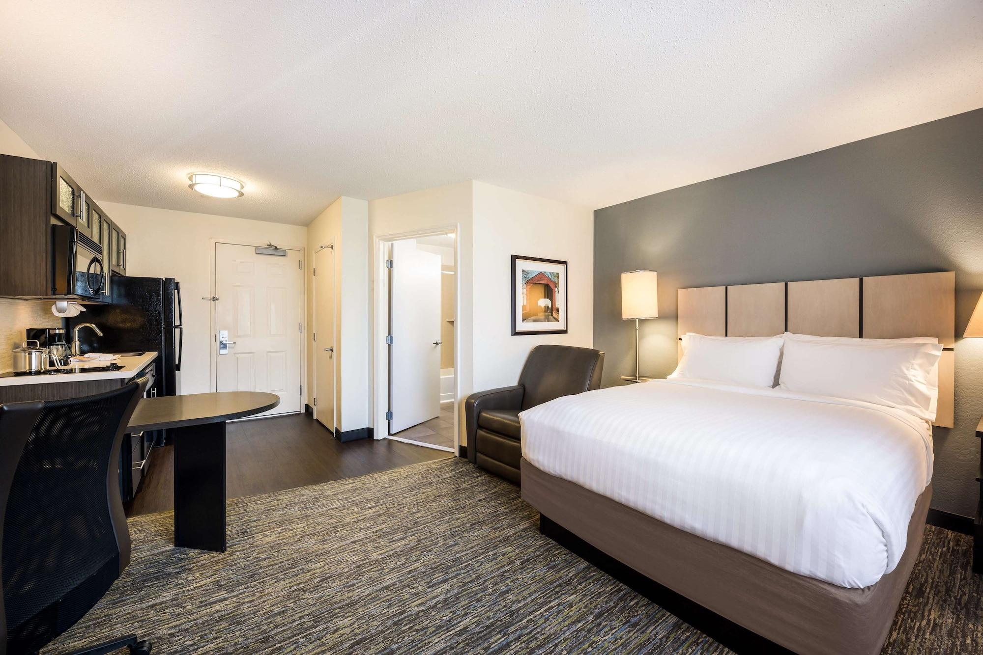 Habitación Sonesta Simply Suites Clearwater St. Petersburg