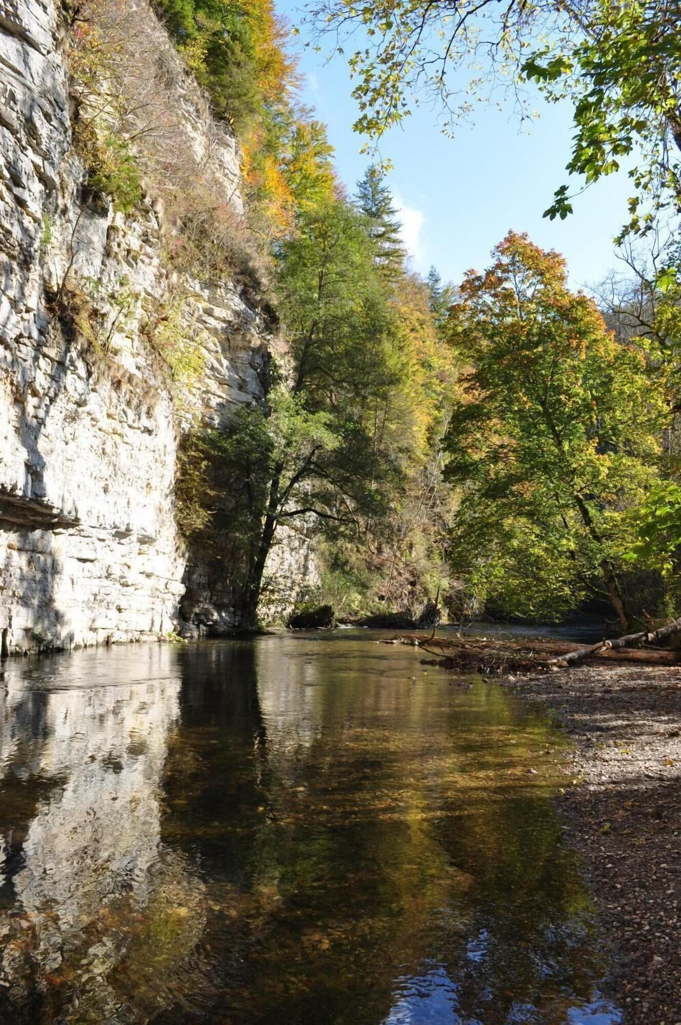 Varios Gasthof zur Burg