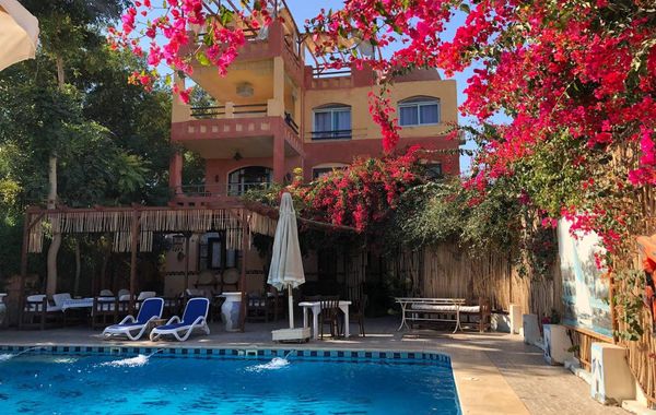 Nile Compound Hotel