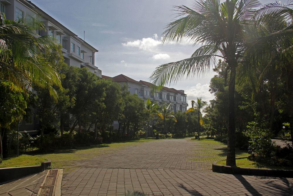 Vista Exterior RedDoorz near Dreamland Beach Uluwatu