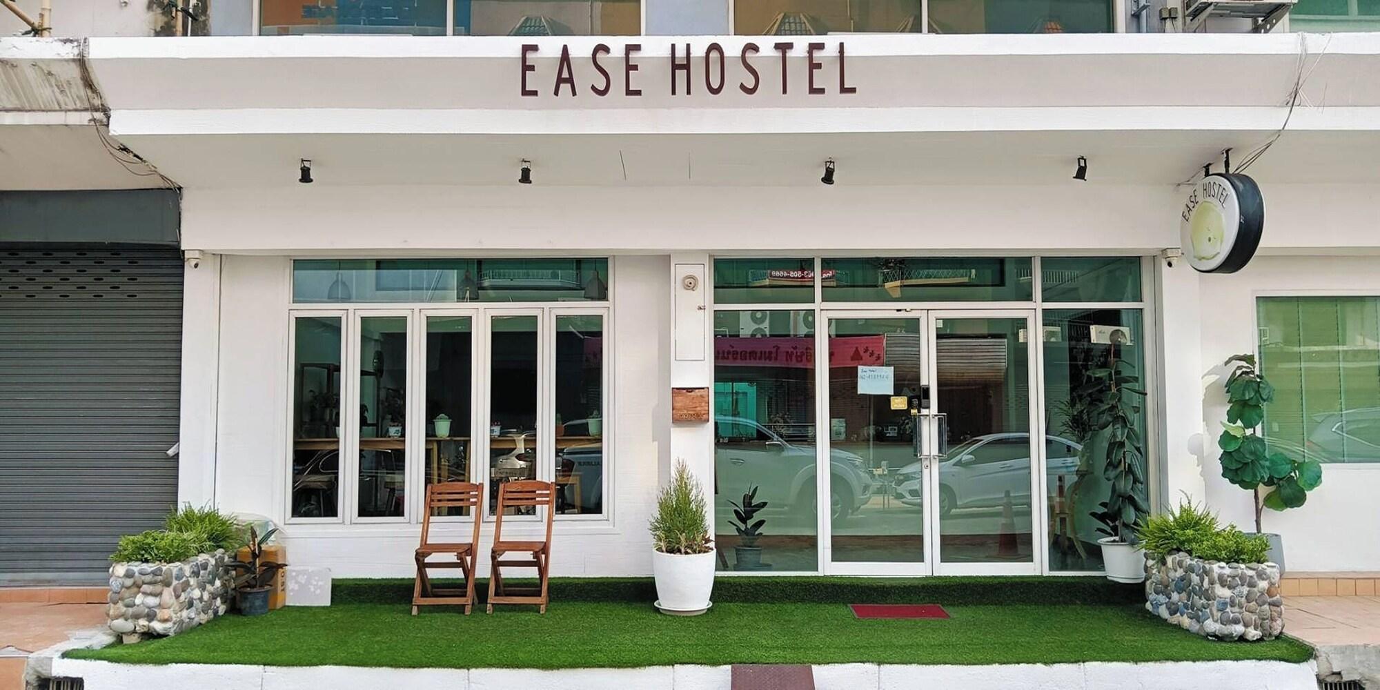 Varios Ease Hostel