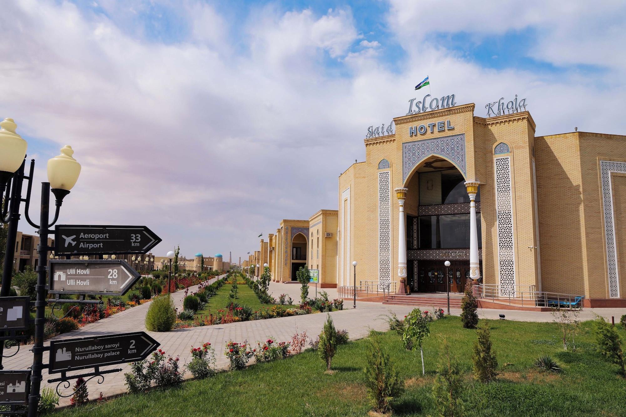 Vista Exterior SAID ISLOM KHOJA