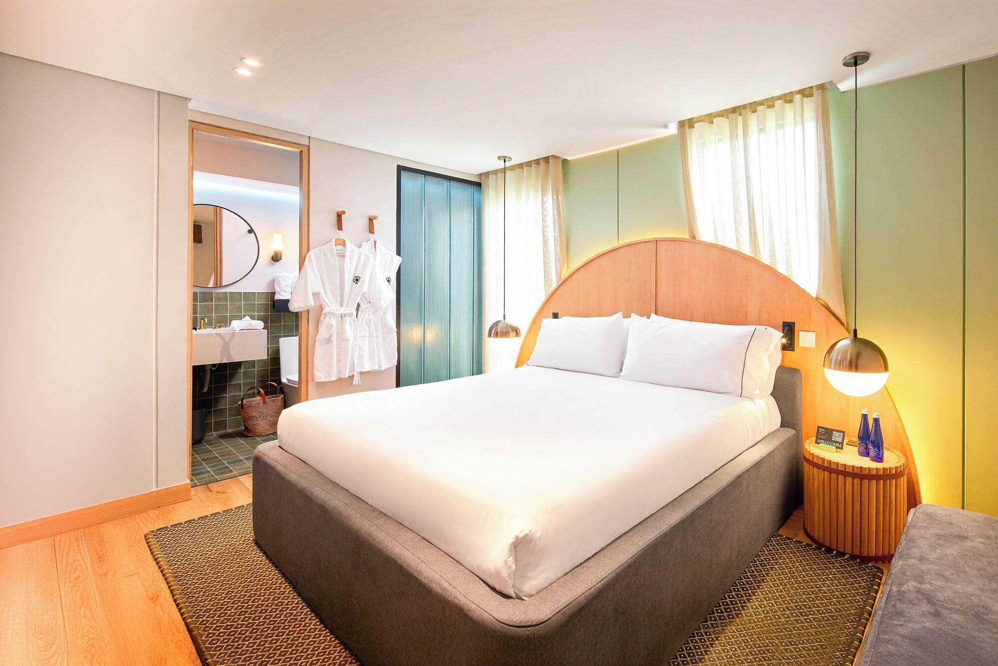 Varios Wellcomm Spa & Hotel