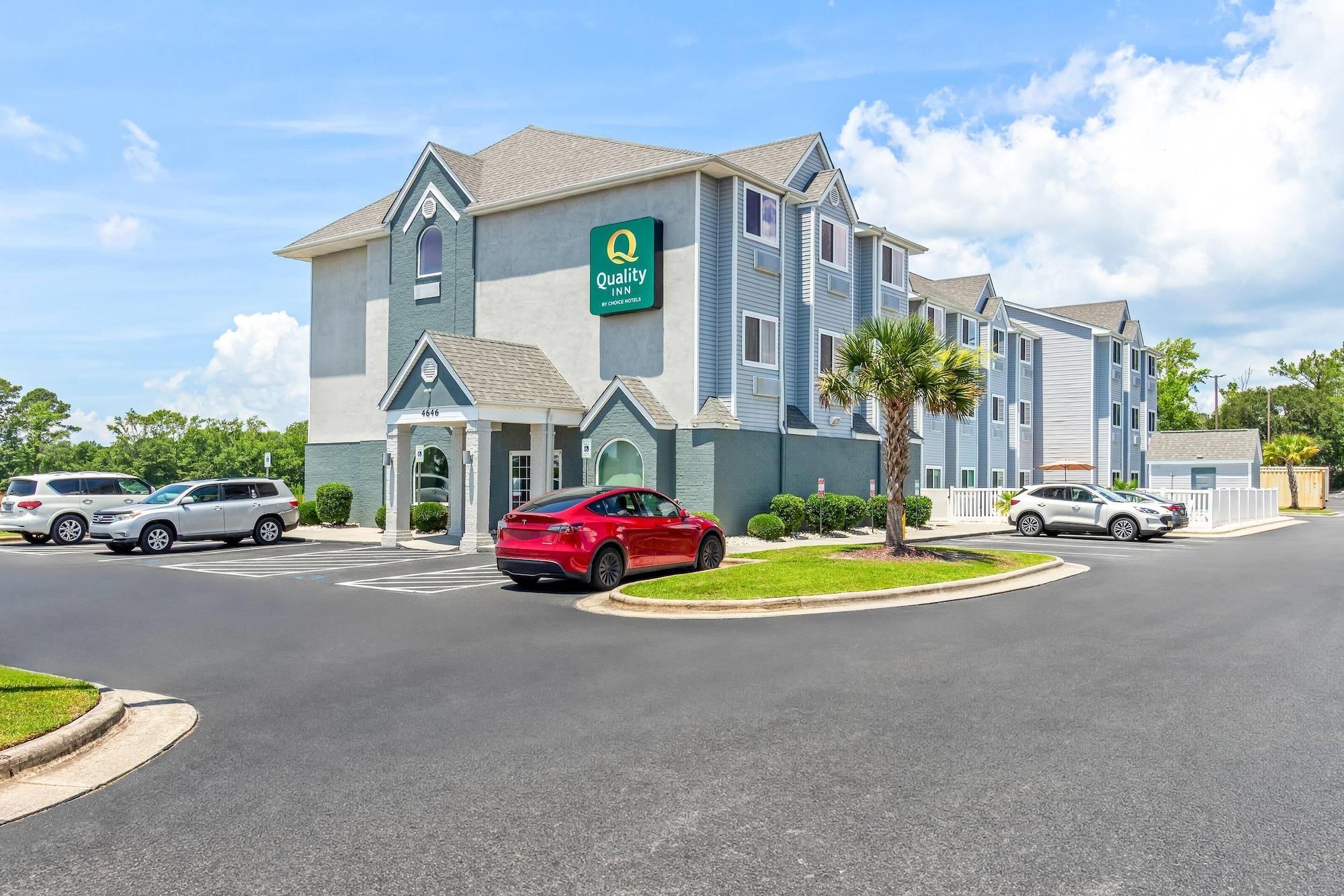 Vista Exterior Quality Inn Shallotte near Ocean Isle Beach