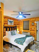 Alquiler Vacacional - Pigeon Forge Cozy Cabin with Fireplace Near Dollywood, The Island and Anakeesta