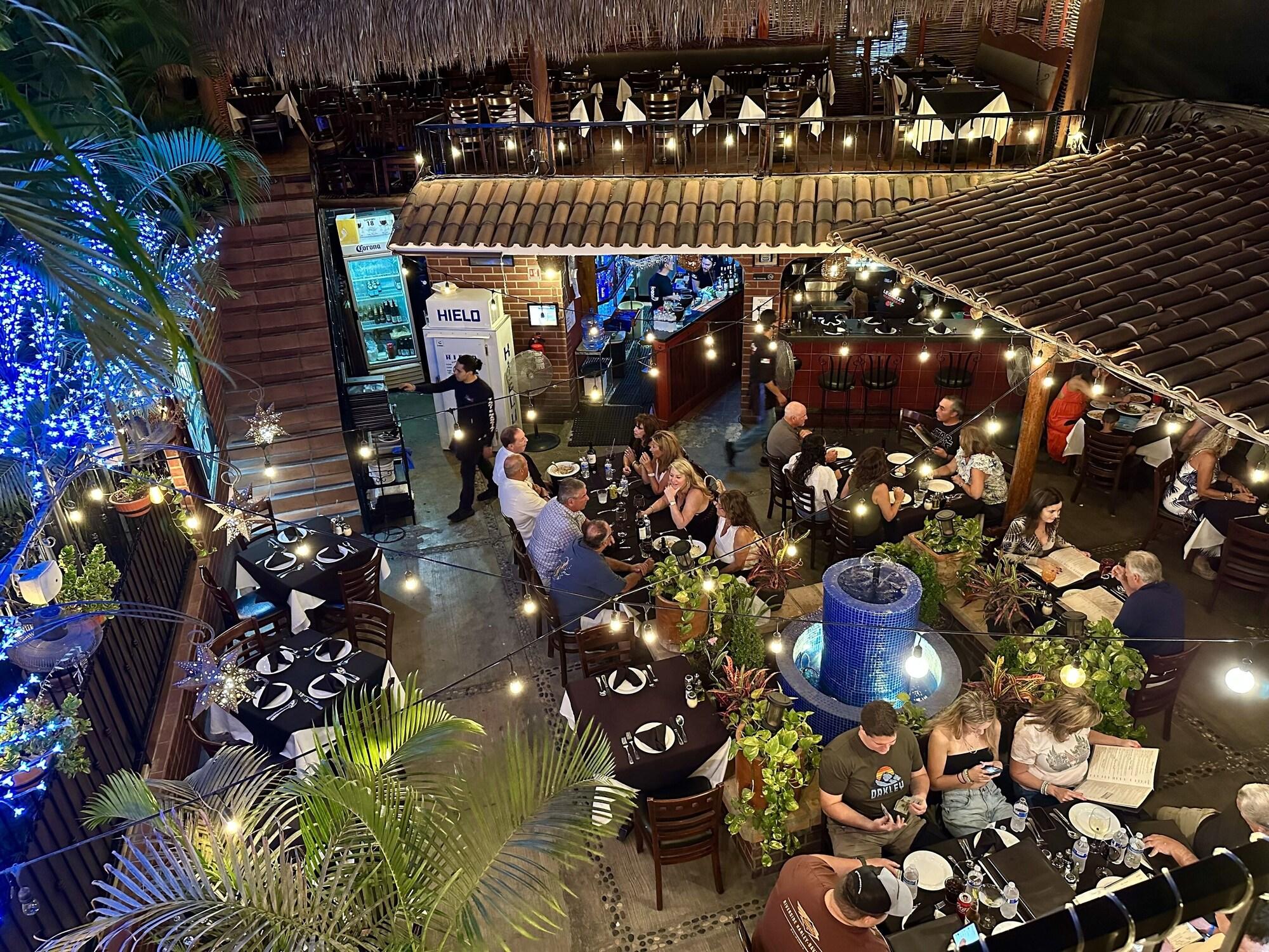 Restaurant Siesta Suites Boutique Hotel