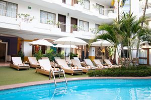Alojamiento - Los Arcos Suites