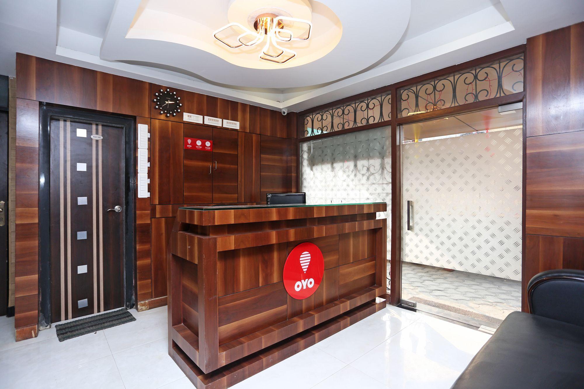 Vista Lobby OYO 10263 Hotel Grand Nishat