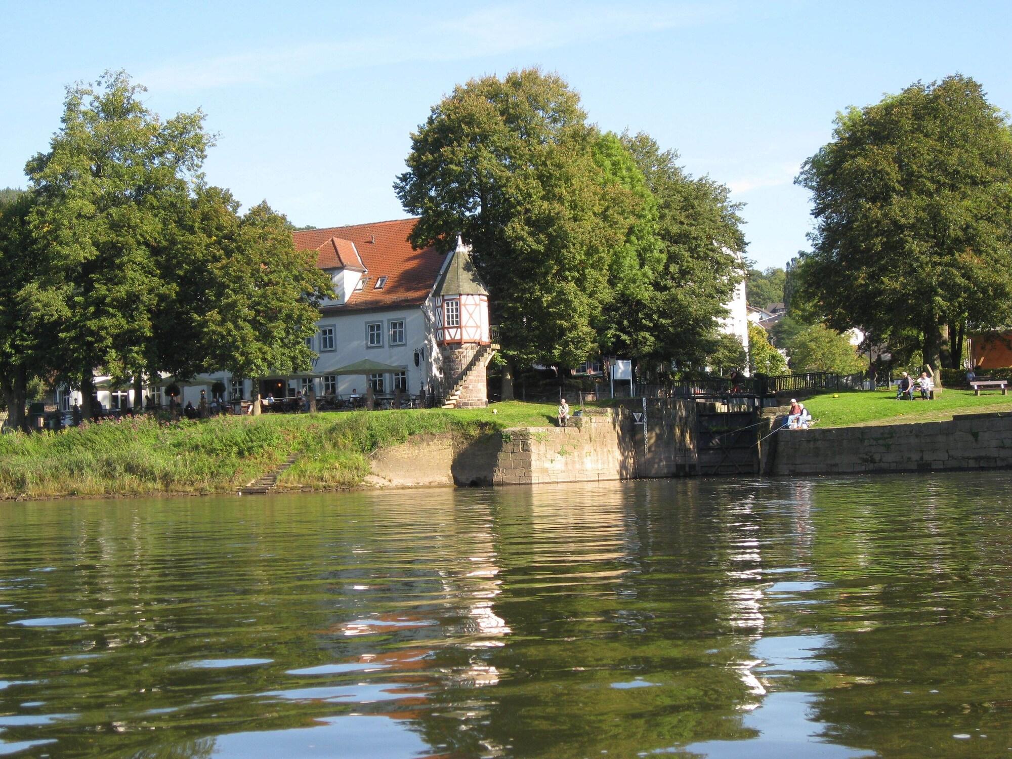 Vista Exterior Hotel Zum Weserdampfschiff