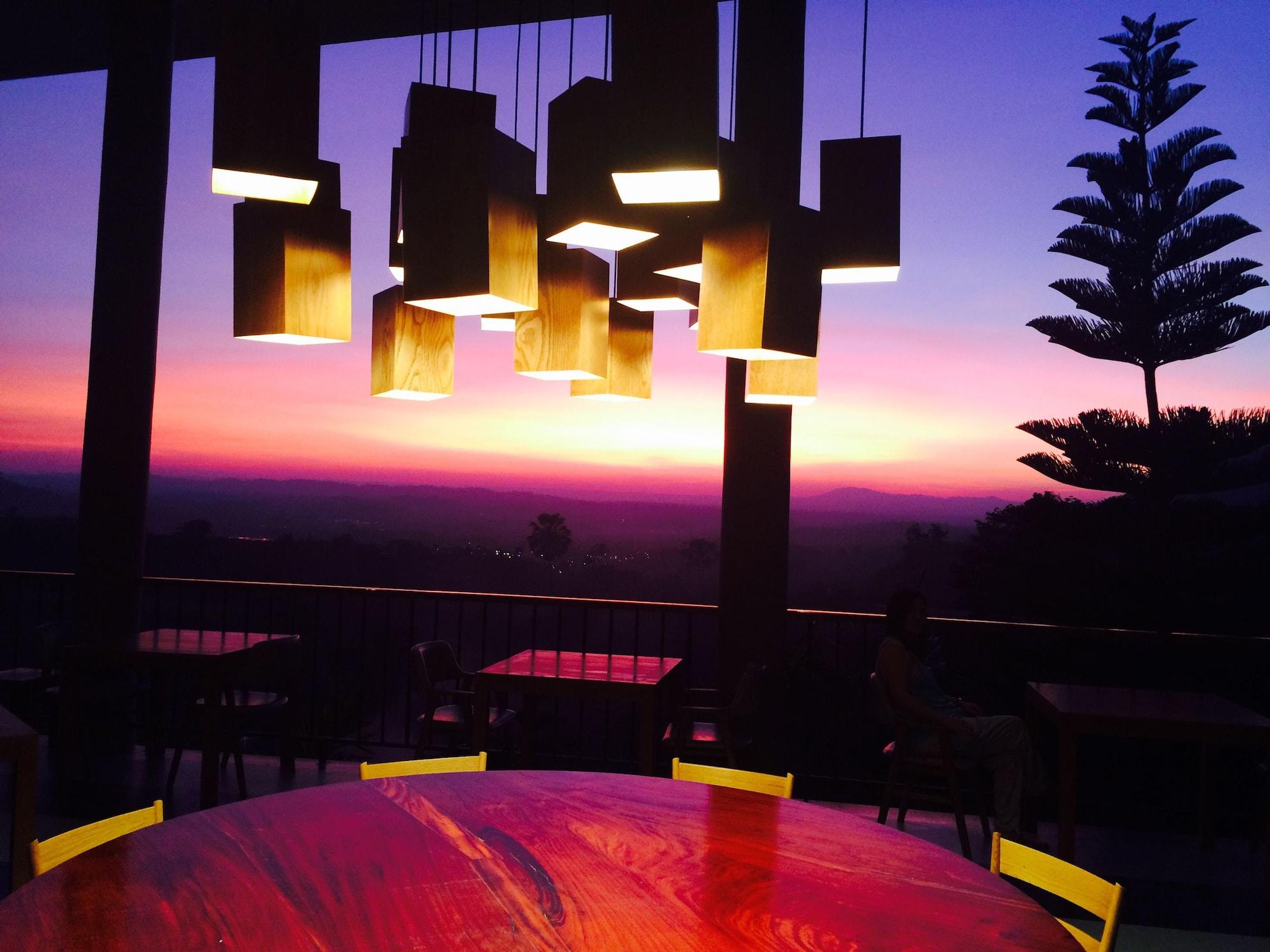 Vista Lobby Sirinati Khao Kho National Park