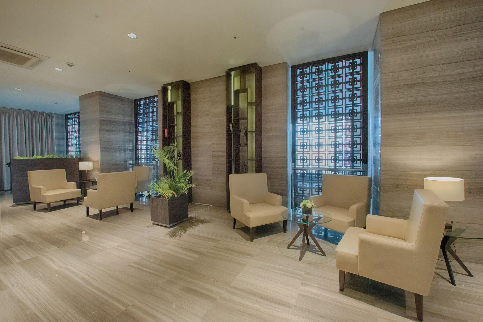 Bar/Salón Granferte Phnom Penh Hotel