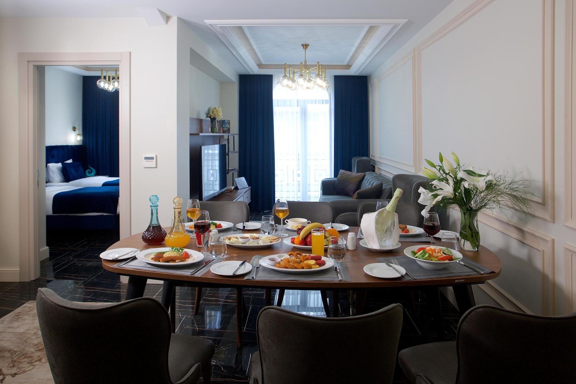 Restaurant Princely Suites