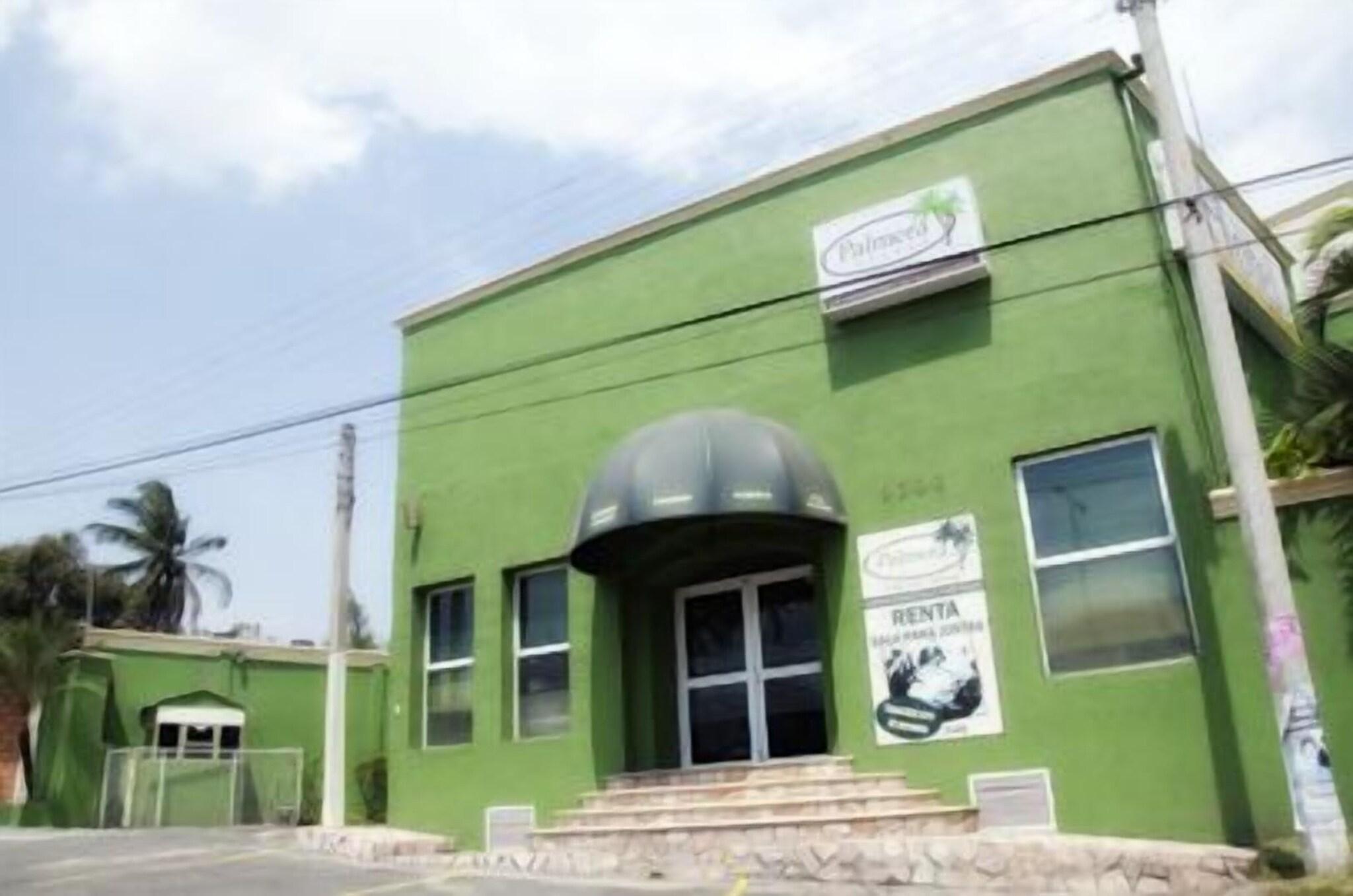 Vista Exterior Palmera Suites