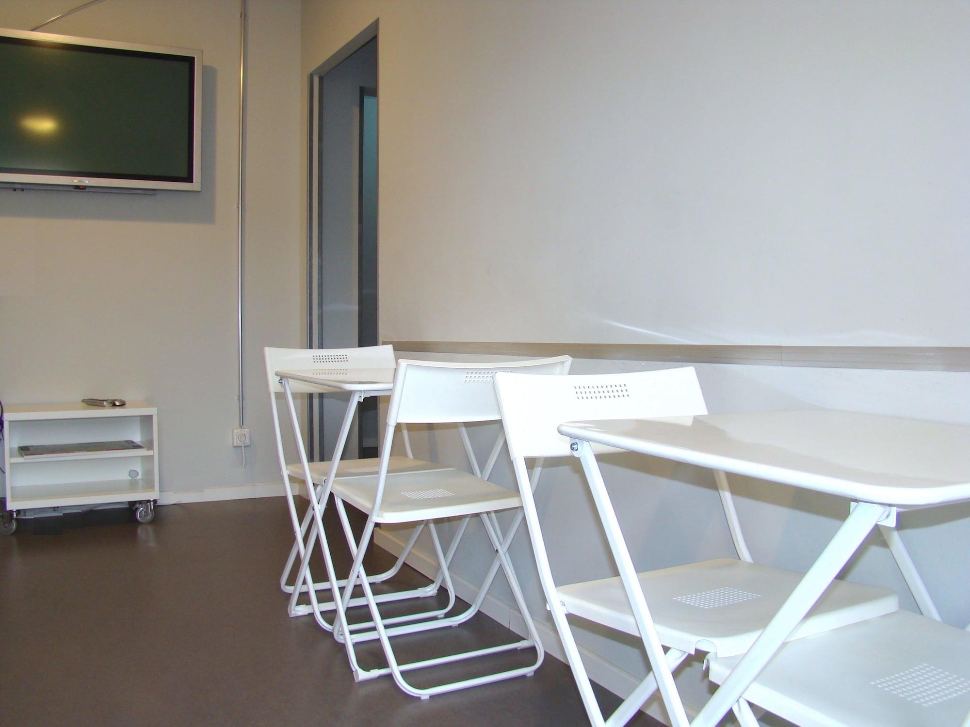 Vista Lobby BNB Hostel