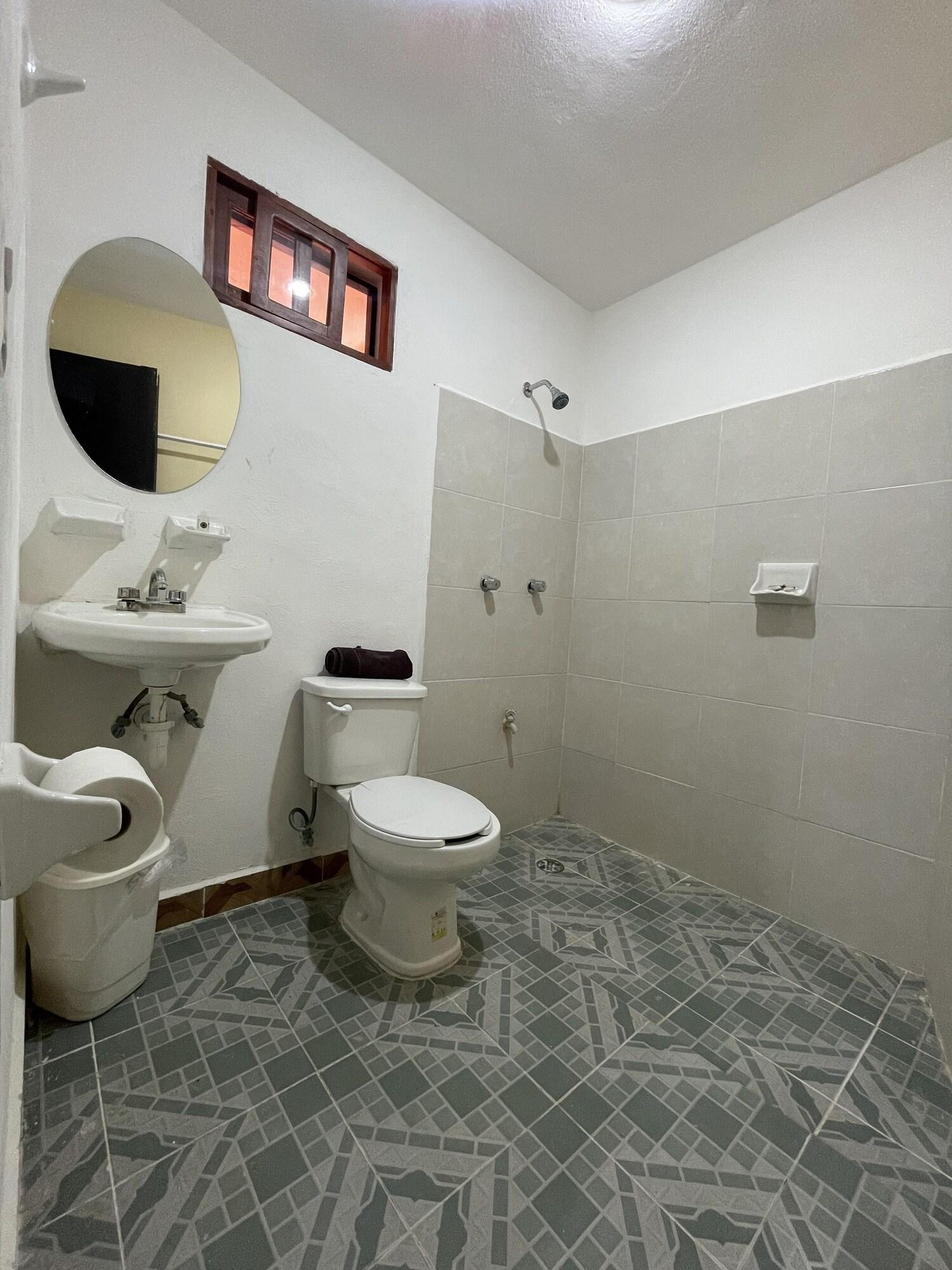 Equipamiento de Habitación HOTEL DON JACINTO