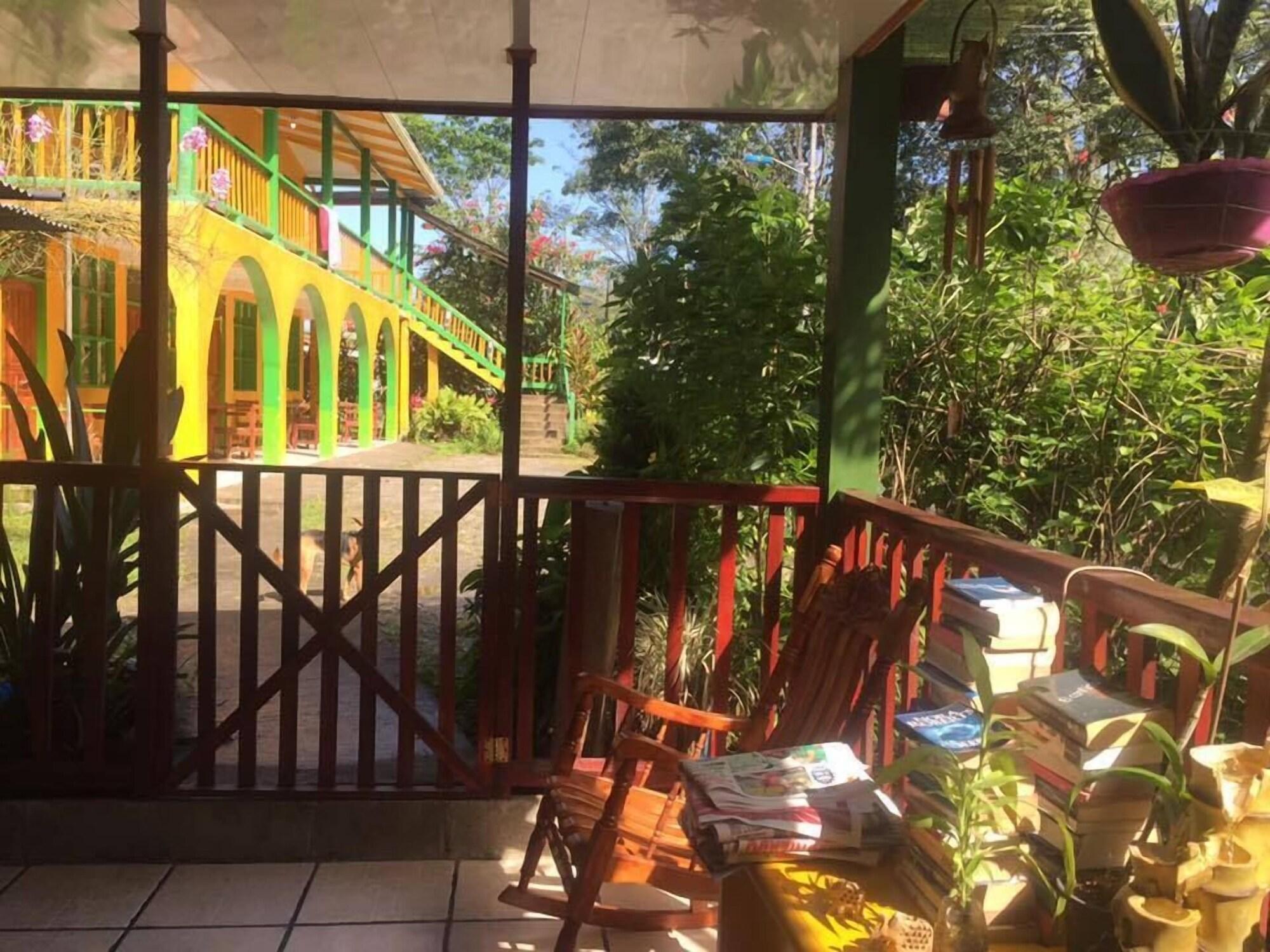 Vista Lobby cabinas Manzanillo caribe