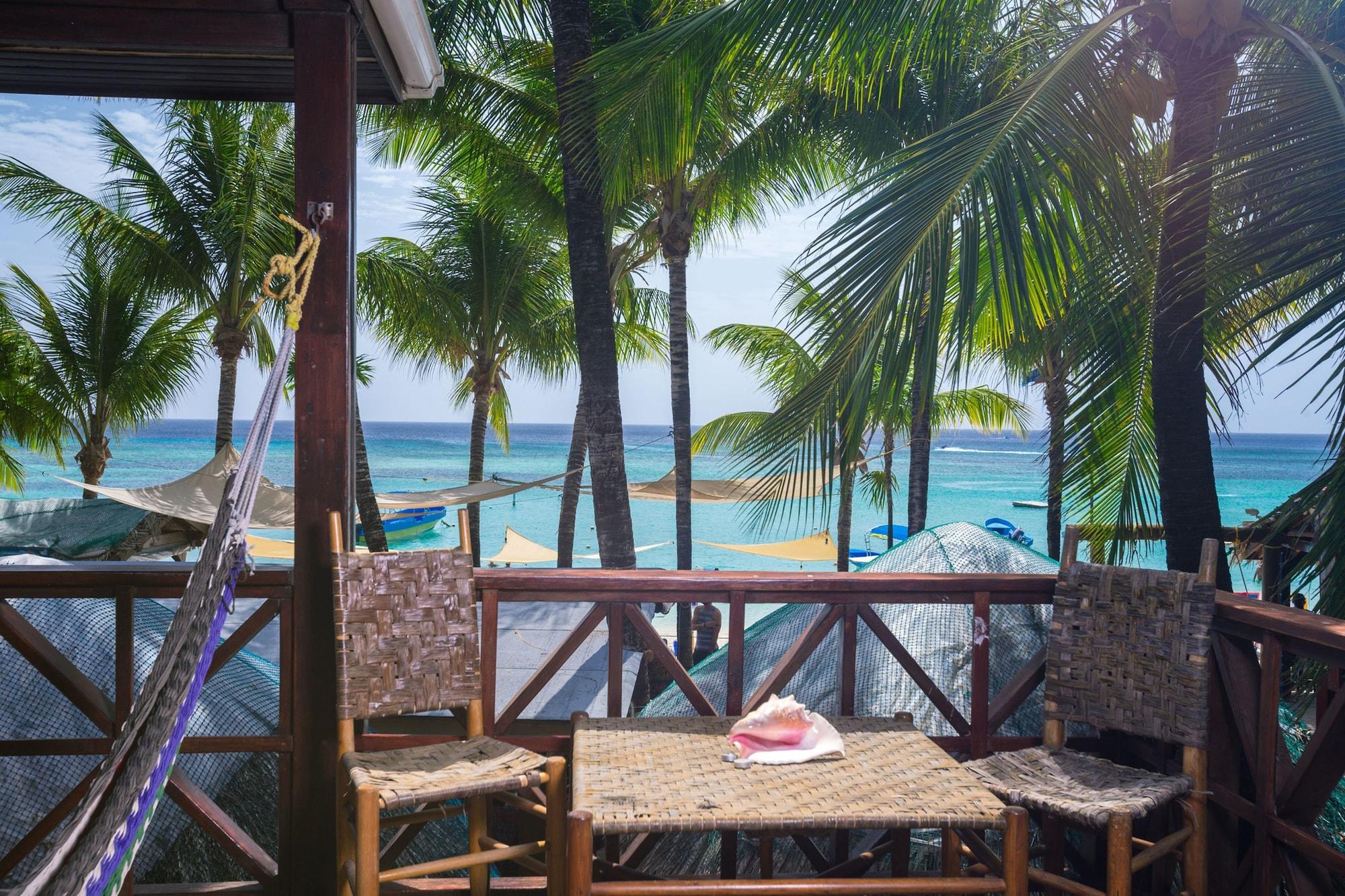 Playa Bananarama Dive & Beach Resort