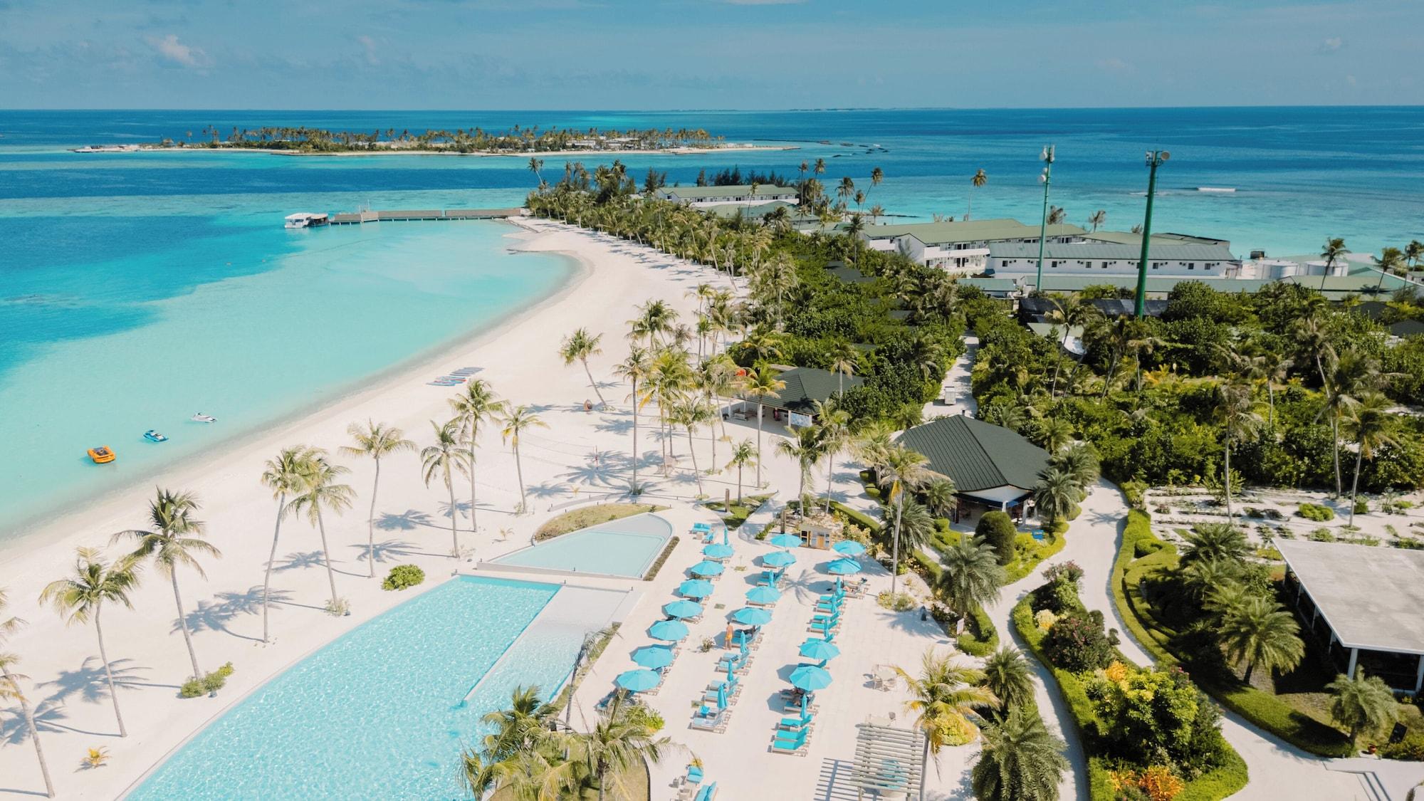 Vista Piscina Joy Island Maldives All Inclusive Resort