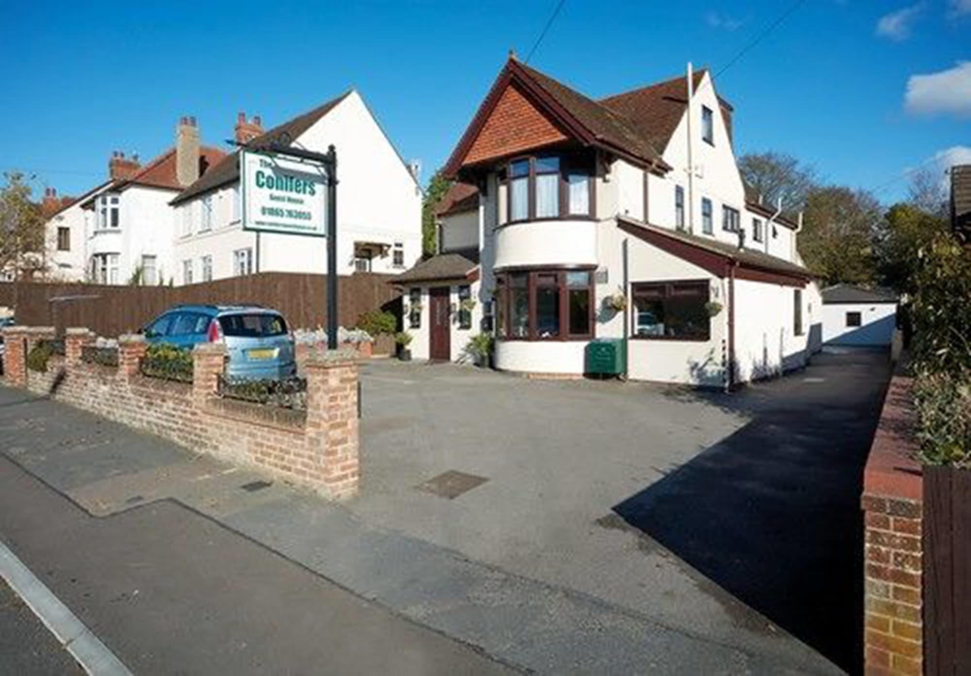 Vista Exterior Conifers Guest House