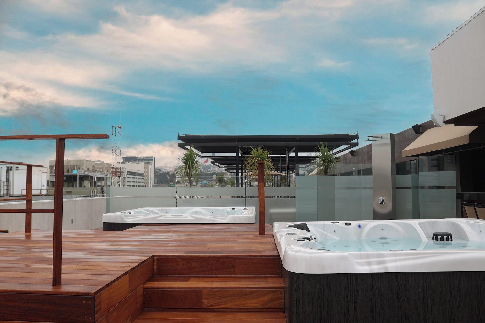 Spa Hotel West Plaza