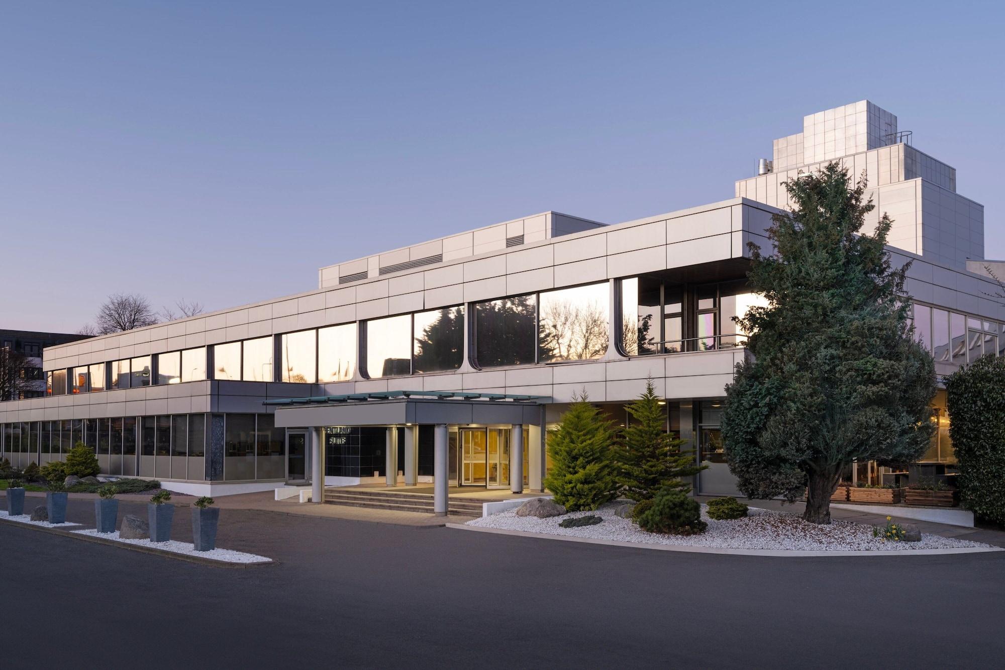 Vista Exterior Delta Hotels by Marriott Edinburgh
