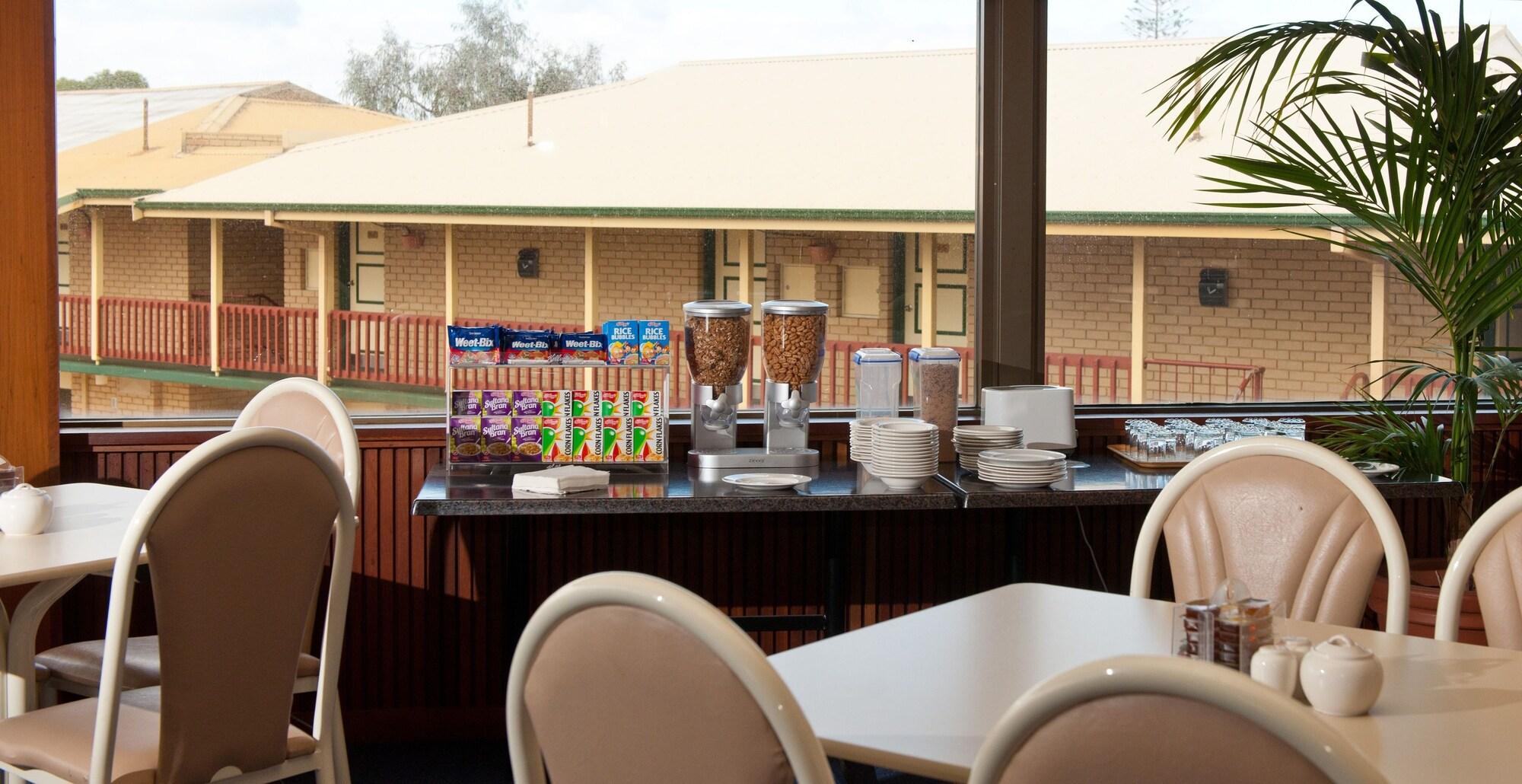 Restaurant Admiral Motel Bunbury