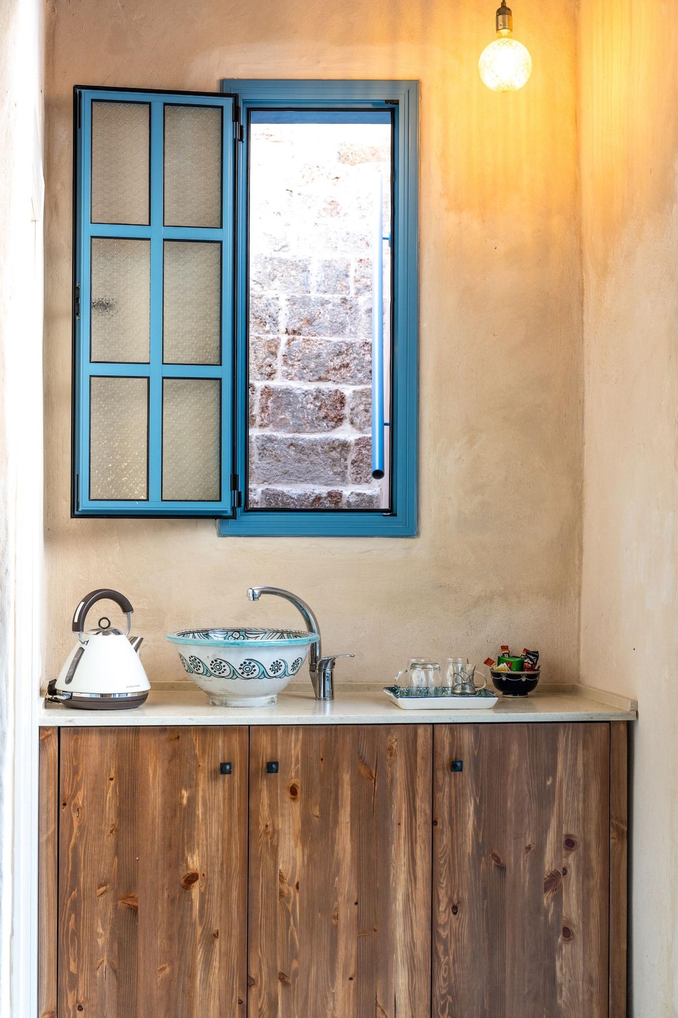 Equipamiento de Habitación Arabesque Arts & Residency