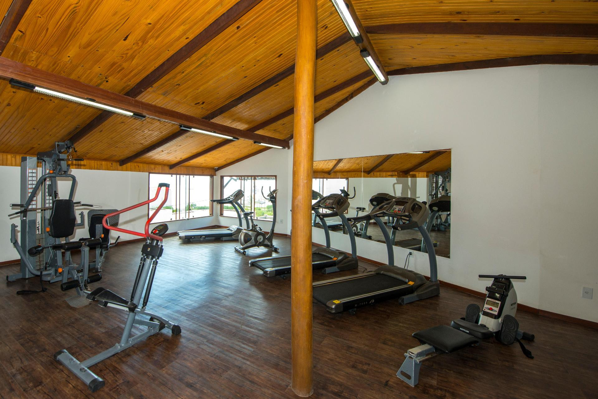Gimnasio Praia Bonita Resort & Conventions