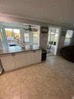 Arriendo temporal - View of Lake Weir & private beach access