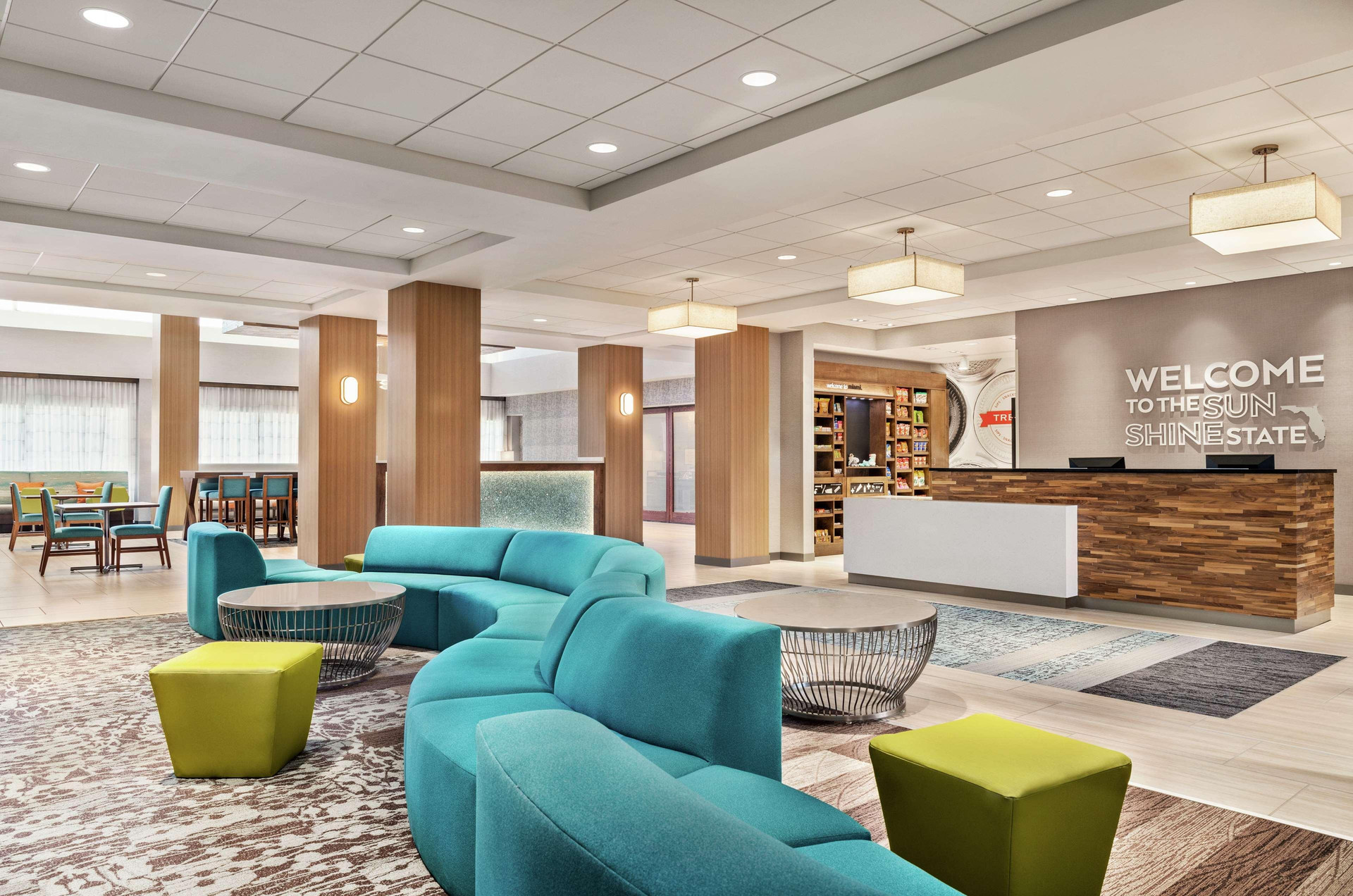 Vista Lobby Hampton Inn & Suites Miami Kendall