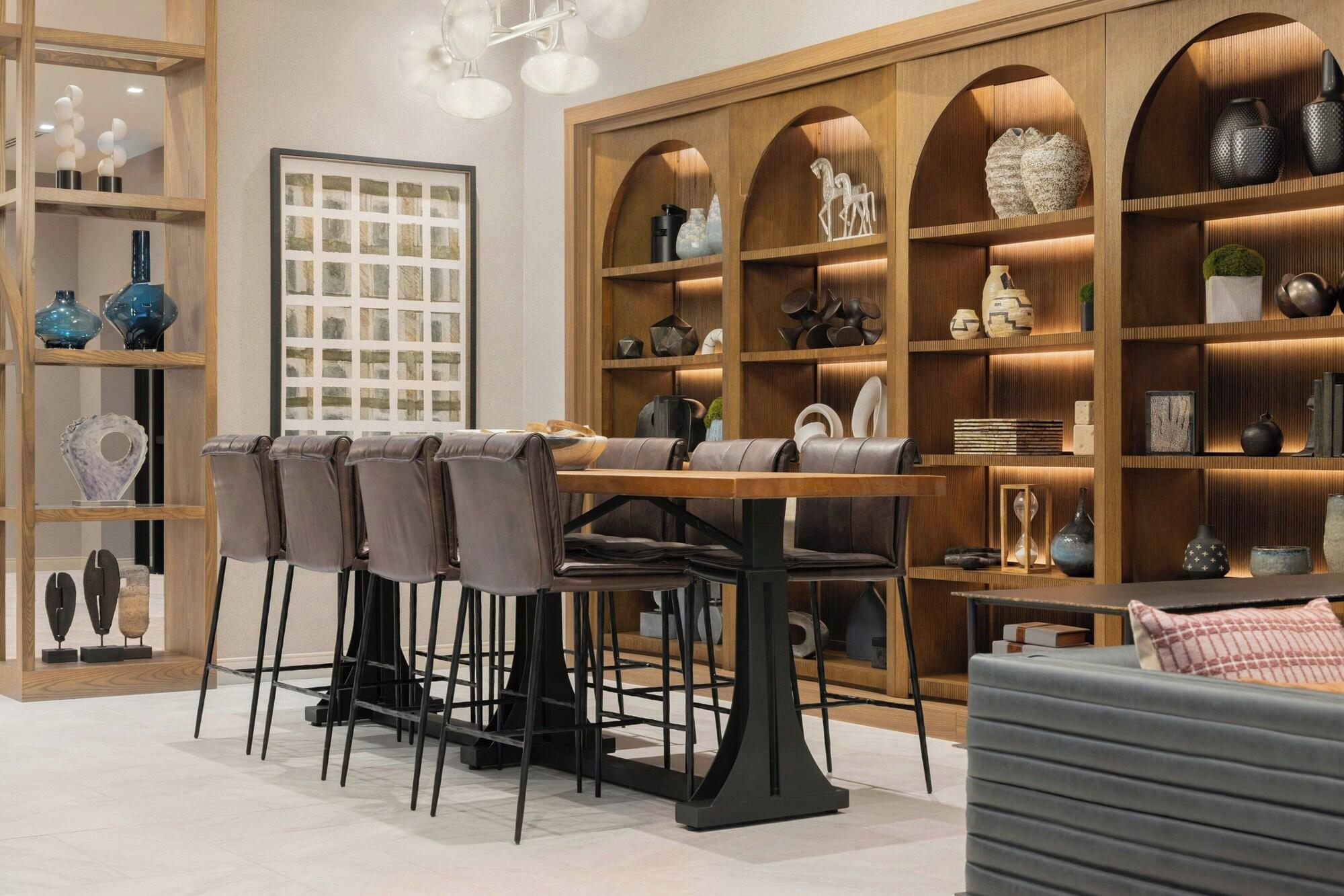 Vista Lobby Renaissance Framingham Hotel & Conference Center