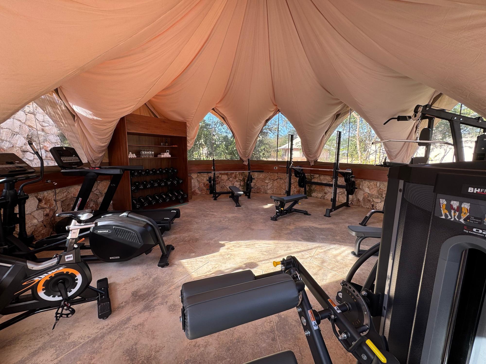 Gimnasio LJs Chichikan Eco Luxury Retreat