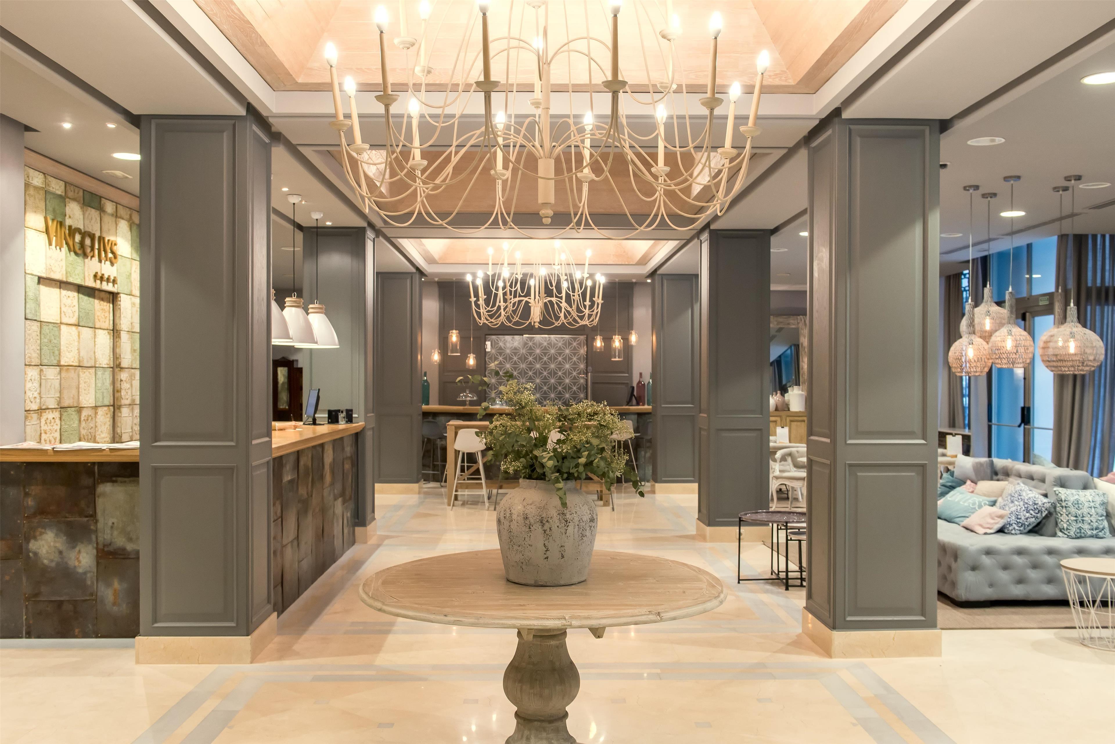 Vista Lobby Vincci Lys Hotel