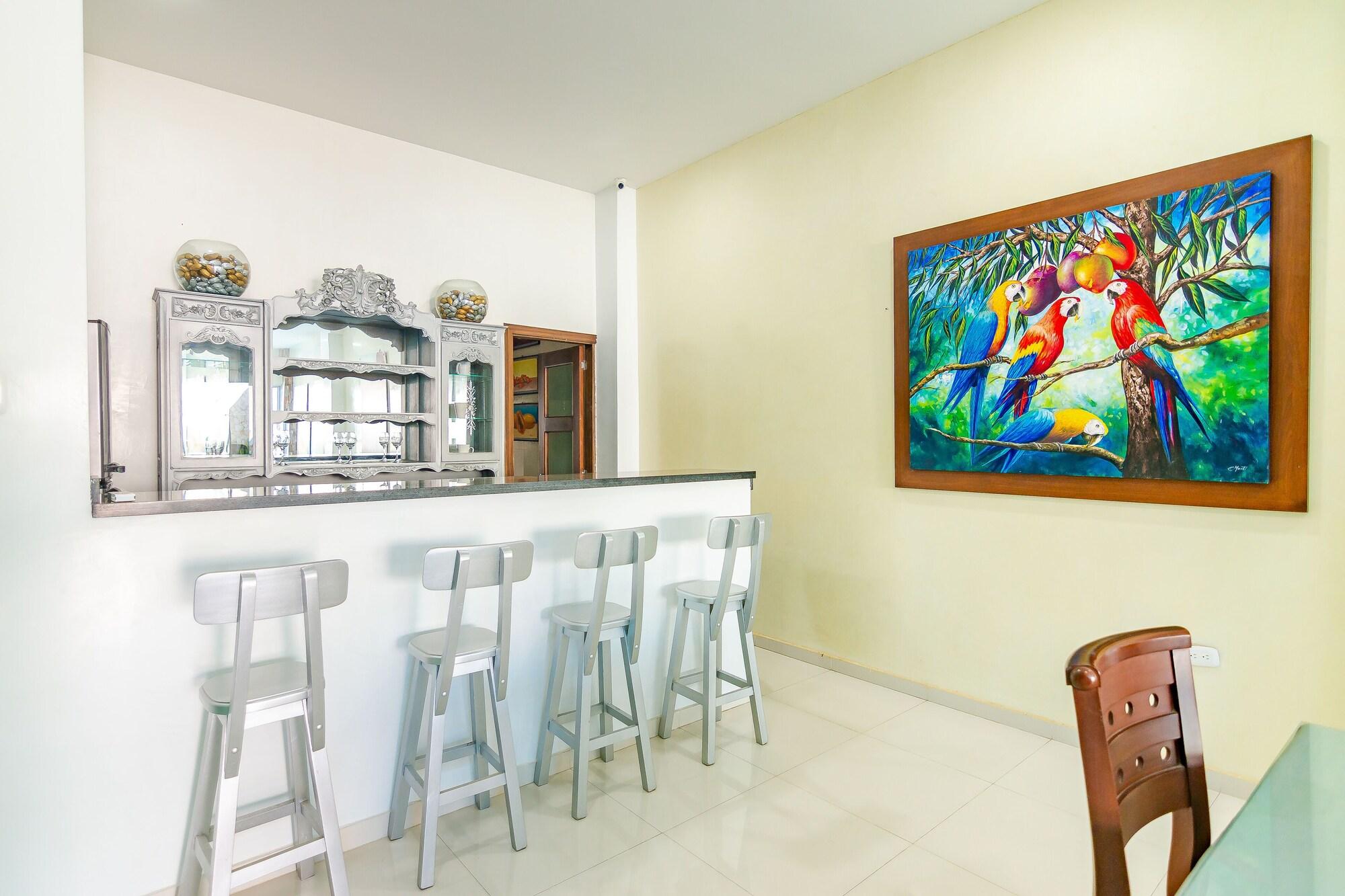 Bar/Salón Ayenda Elyamar V