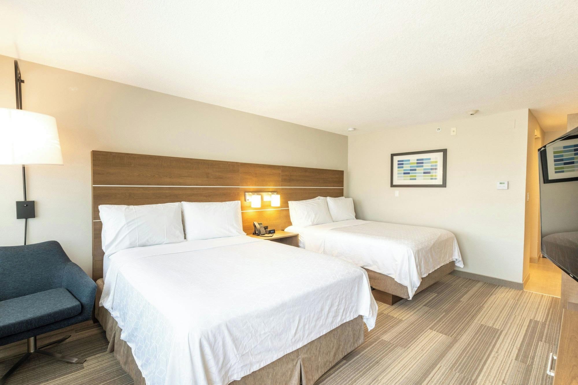 Quarto Holiday Inn Express Anaheim West by IHG