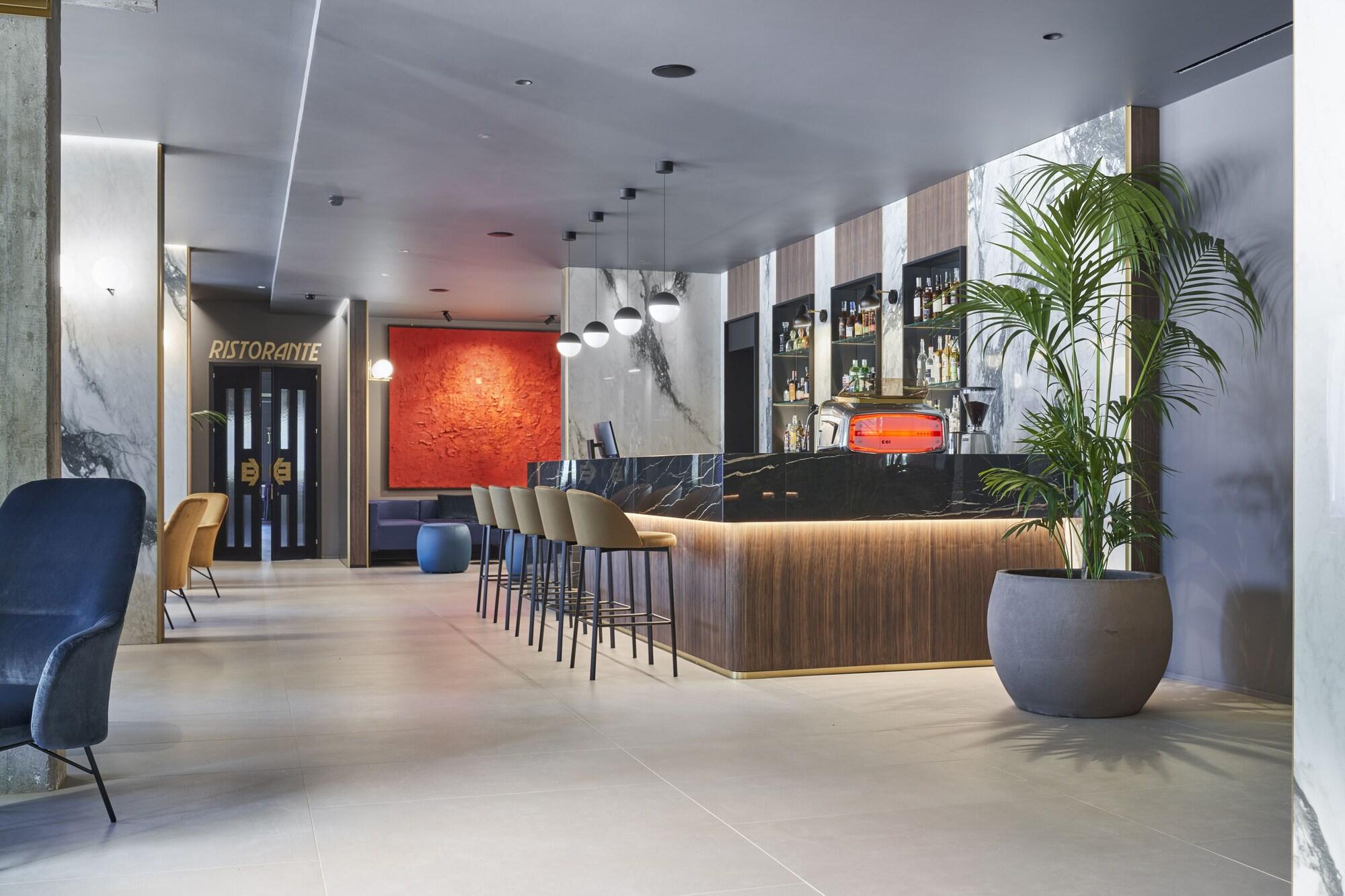 Vista Lobby Executive Spa Hotel