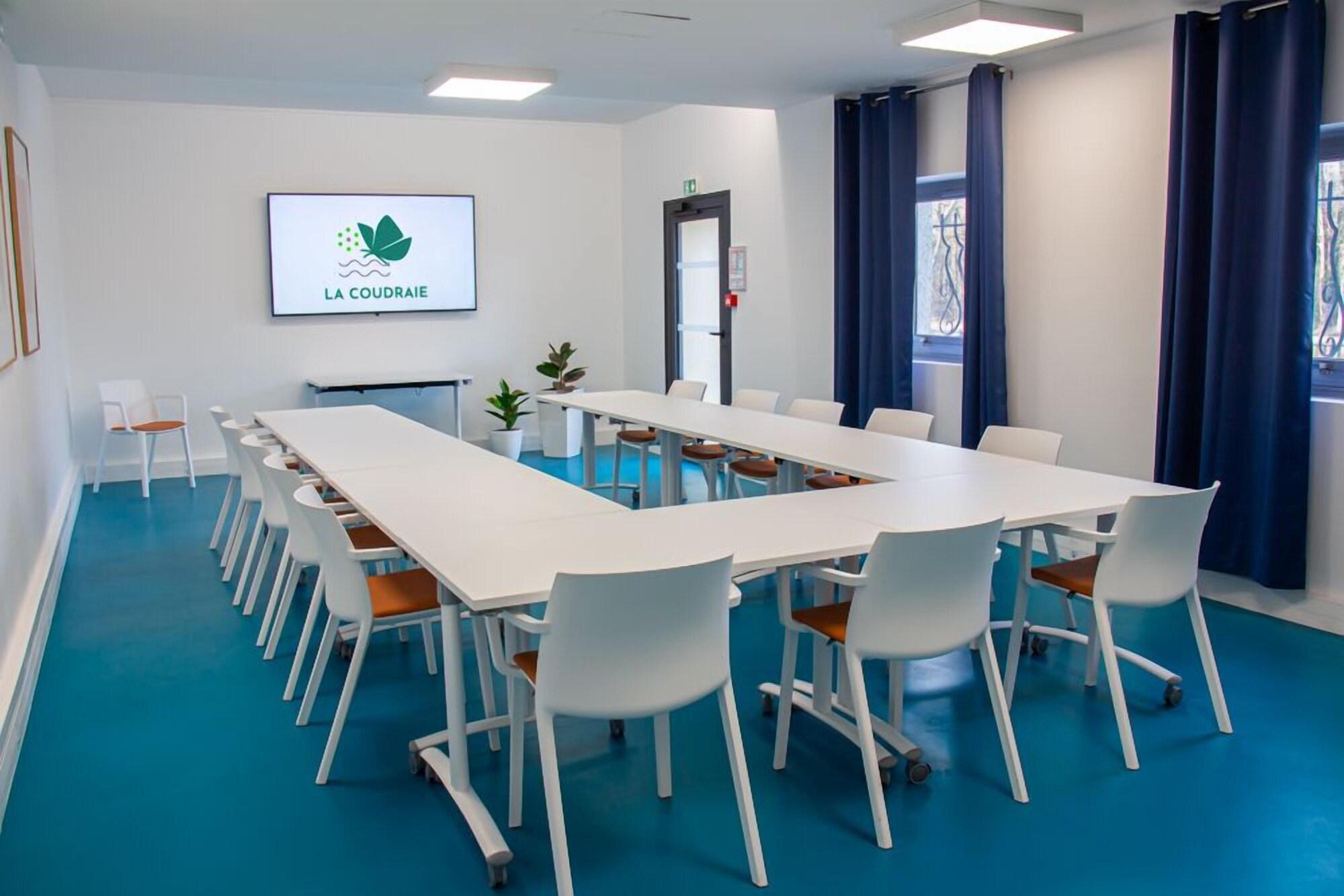 Sala de Reuniones La Coudraie