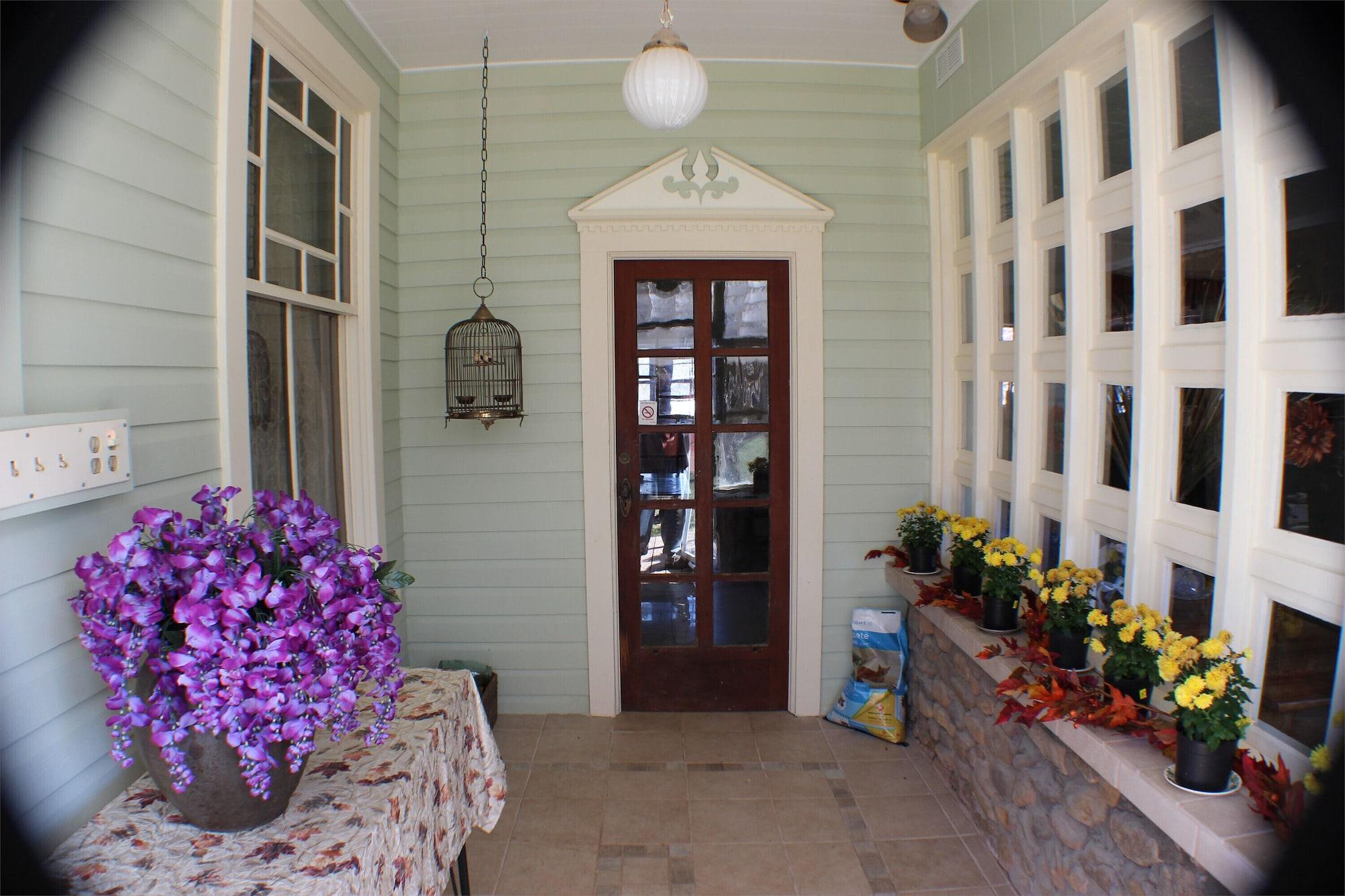 Vista Lobby Millsap-baker Estate