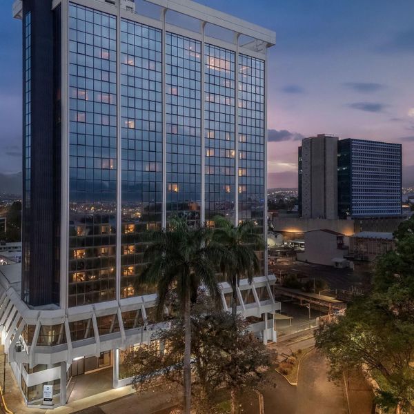 Delta Hotels by Marriott San Jose Aurola