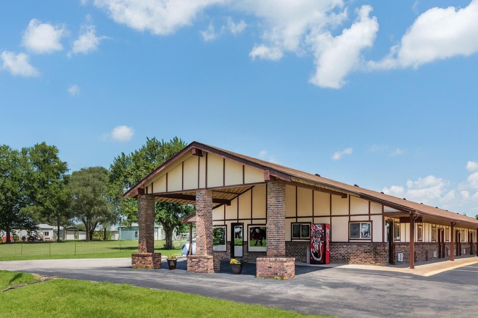 Varios Americas Best Value Inn Chanute