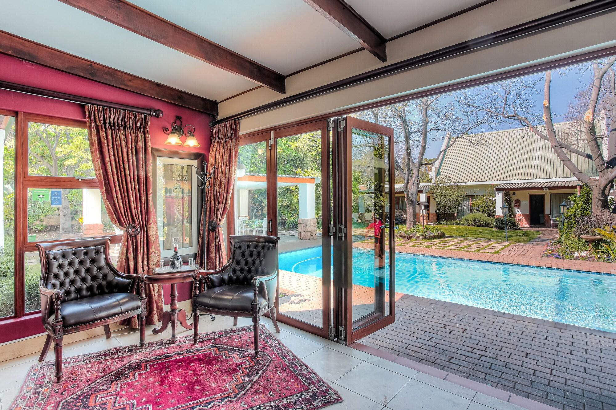 Varios Sunninghill Guest Lodge