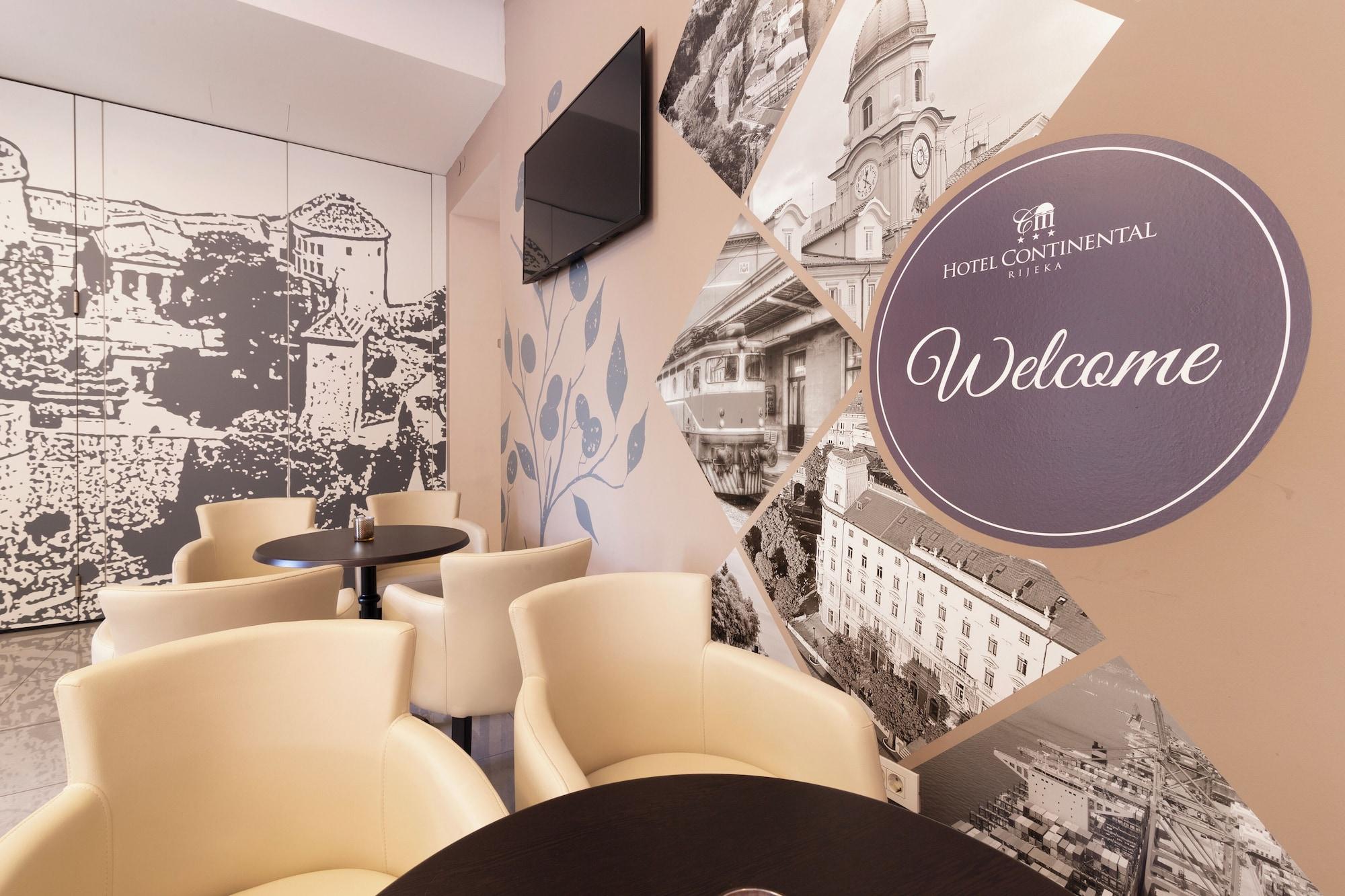 Bar/Salón Hotel Continental