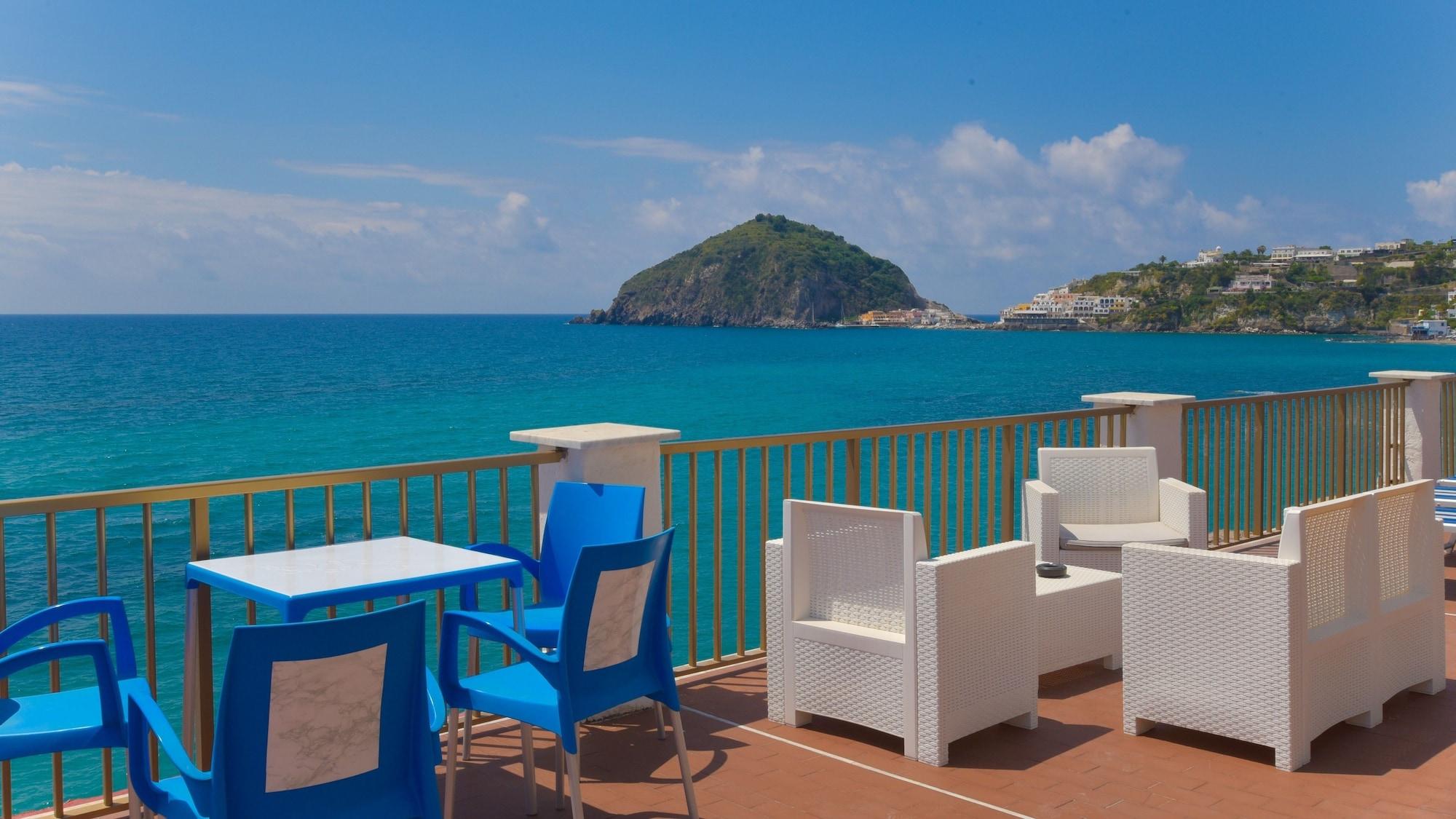 Varios Hotel Regina del Mare