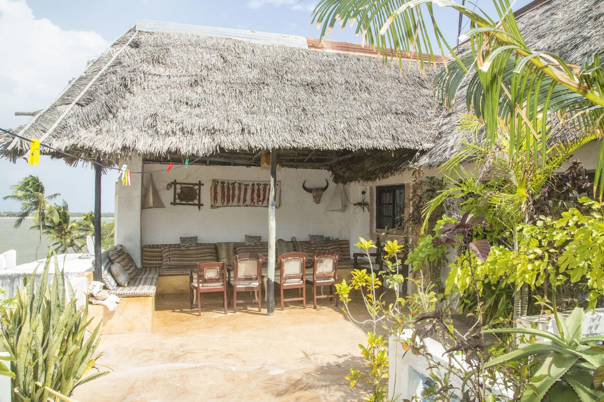 Varios Pwani Guest House